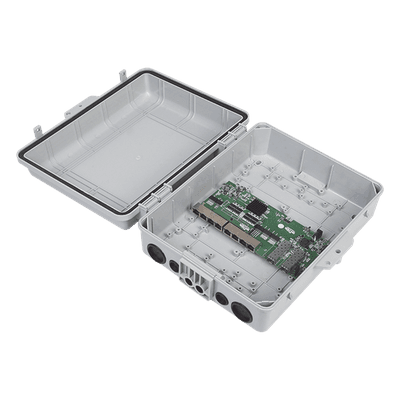 Switch PoE Inverso / 7x PoE In 24V / 1x PoE Out 24V 1A / 2x SFP / IP67 / 20 Gbps / 10.8x9.5x5.1 in WI-PS310GFR-O WI-TEK