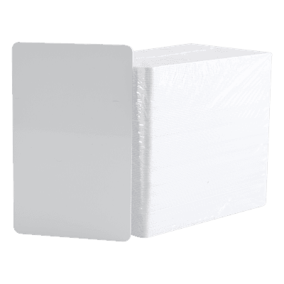 Tarjetas PVC / CR80 / 30 mil / 500 Piezas / 5.40 x 8.57 cm / Impresión de Alta Definición / Sin Tecnología