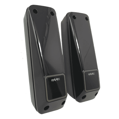 Fotocelda infrarroja / Alcance 20 m (66 pies) / IP54 / Alineación automática / 24 VCA/VCC / ±90° regulación horizontal 785102 FAAC