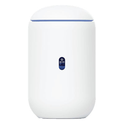 UniFi Dream Router con WiFi 6, 4 puertos LAN Gigabit de los cuales 2 son POE 802.3af. Aplicaciones UniFi Network, Protect y Access pre-instaladas. Pantalla LCD UDR UBIQUITI