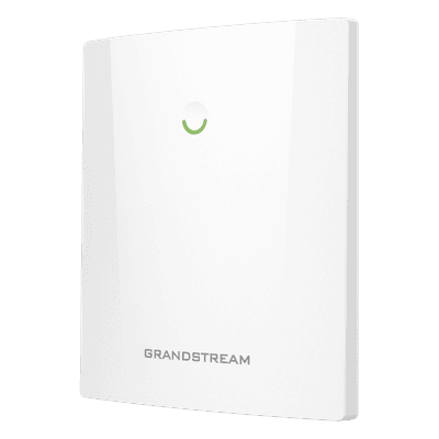 Punto de Acceso Exterior Wi-Fi 6 / AX3000 / MU-MIMO 2x2:2 / Alcance 300 m (984.3 ft) / 256 Clientes / 2.5G SFP / IP67 GWN7660ELR GRANDSTREAM
