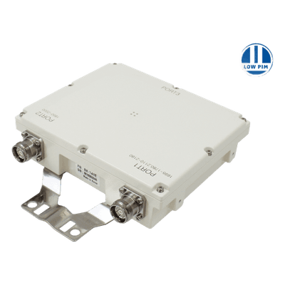 Filtro Diplexer AWS/PCS / Bandas AWS-1 1695-1780 MHz y AWS-3 2110-2180 MHz / Banda PCS 1850-2000 MHz / 250W CW por Entrada / Baja Pérdida <0.3 dB / Aislamiento >50 dB / IP67 / Low PIM Garantizado / Conectores 4.3-10 BK-741E MICROLAB