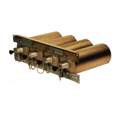 Duplexer / 442-450 MHz / 4 Cavidades 4" (102 mm) / 5 MHz Separación / 350 W / 100 dB Aislamiento / Rack 19" (482.6 mm) 28-66-02A BIRD TECHNOLOGIES